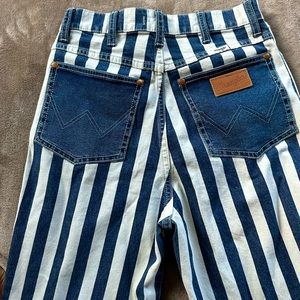 Wrangler wanderer high rise